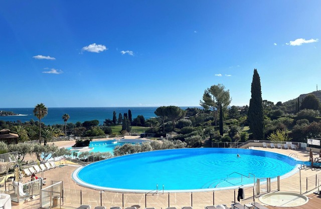 Apartment 4/5 pers Cap Esterel Agay sea view