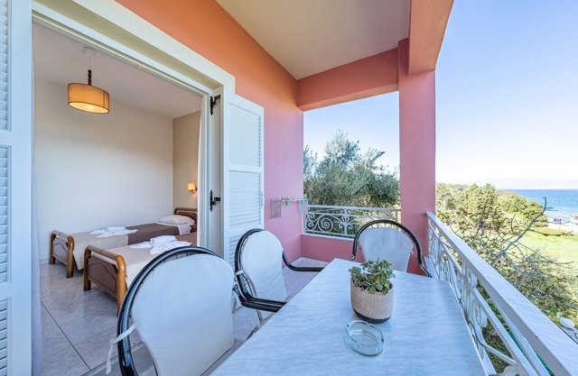 Apartment '9' with Sea View, Wi-Fi and Air Conditioning