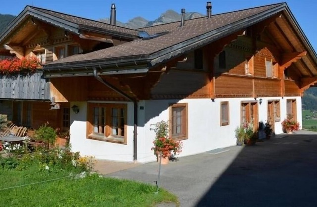 Apartment Annen in Gsteig bei Gstaad - 4 persons, 1 bedrooms