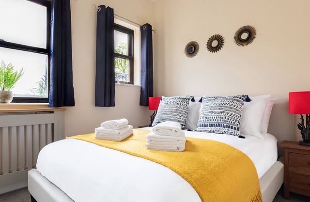 Apartment-Apartment-Ensuite with Bath-Promenade Apartment#