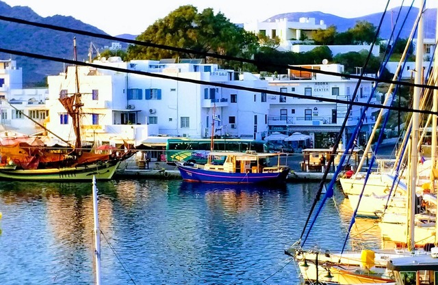 Apartment at the Port. Best location