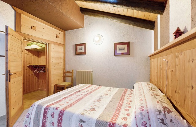 Apartment 'Chamolé' with Shared Terrace, Shared Garden and Wi-Fi