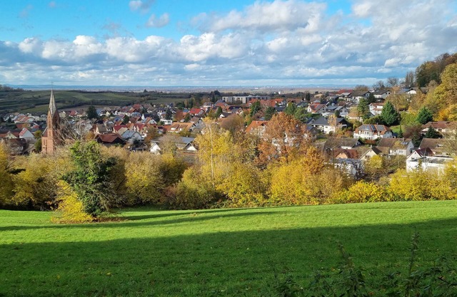 Apartment "Waldblick" with Mountain View, Private Terrace & Wi-Fi