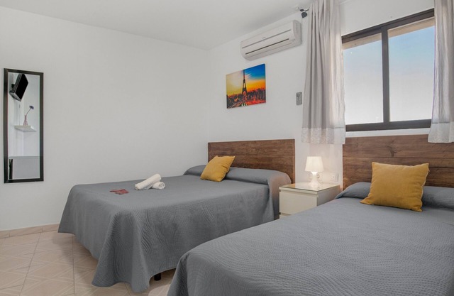 Apartment '104' with Wi-Fi and Air Conditioning