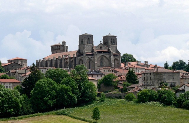 Apartment for 5 people, in Auvergne, near La Chaise-Dieu