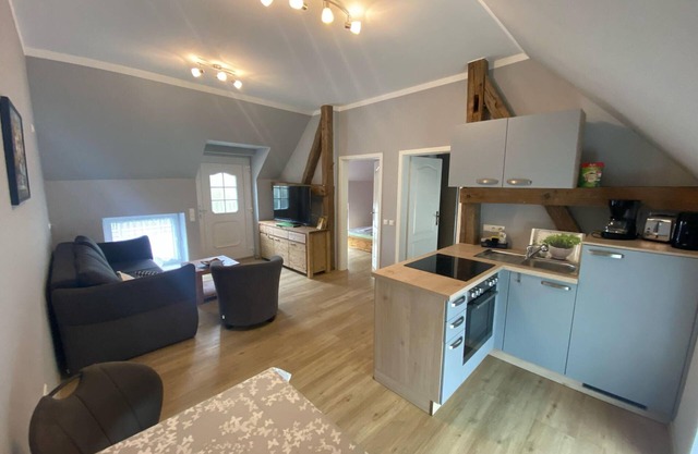 Apartment 'Ferienwohnung 3' with Shared Terrace and Wi-Fi