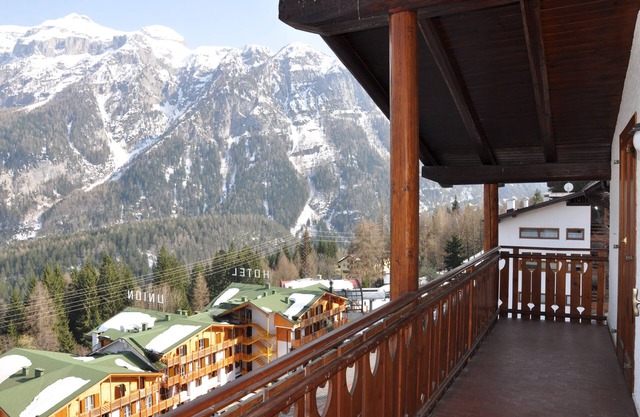 APARTMENT FOR 6 PEOPLE