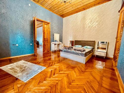 APARTMENT GANJA RETRO STYLe