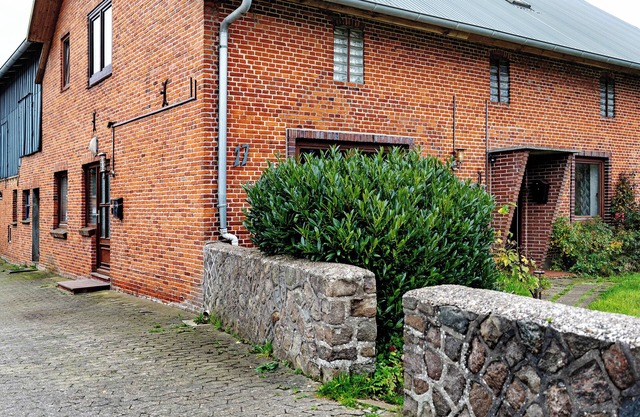 Apartment 'Hamdorf, Hauptstraße Unten' with Private Terrace, Shared Garden and Wi-Fi