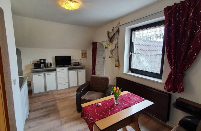 Apartment 'Hiddenseeblick 1' with Sea View, Shared Terrace and Wi-Fi