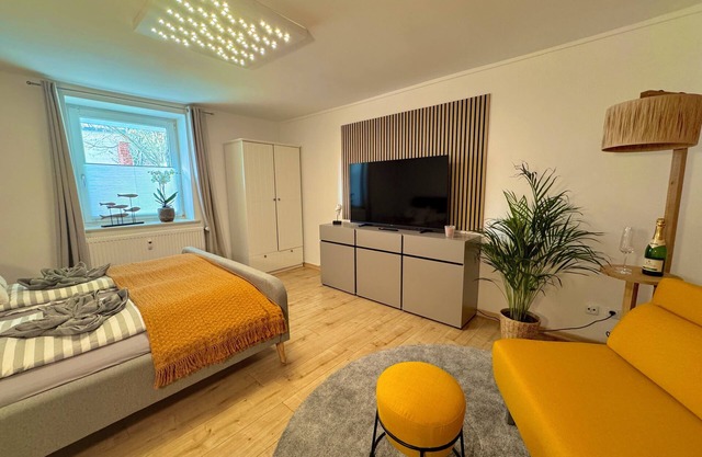 Apartment in the Beachhouse on Lake Goitzsche/2 min. to the beach, barbecue area in the garden