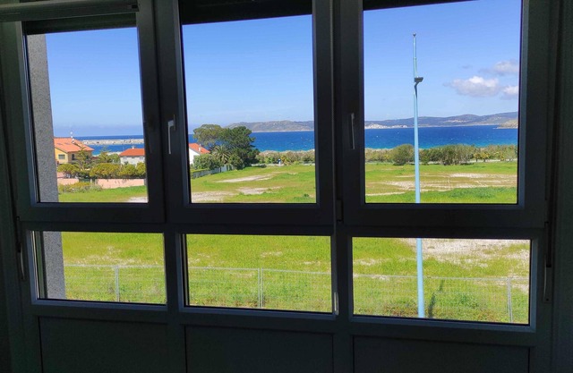 Apartment in Laxe - Beachfront