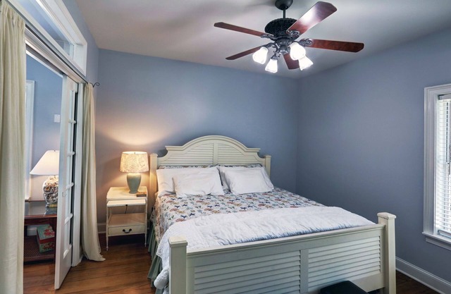 Apartment in private St Augustine home, equestrian friendly