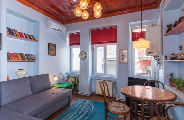 Apartment in the Heart of the City 9