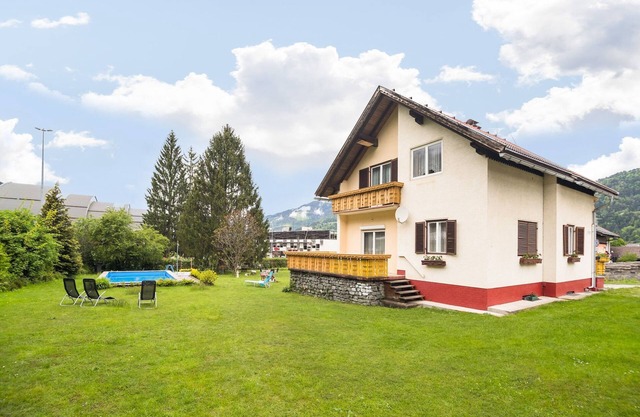 Apartment in Tröpolach near Ski Lift