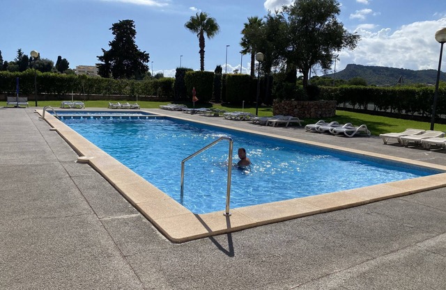 Apartment Lili Cala Bona-Pool-Private Sunbeds-nr Beach-direct airport bus-A/C