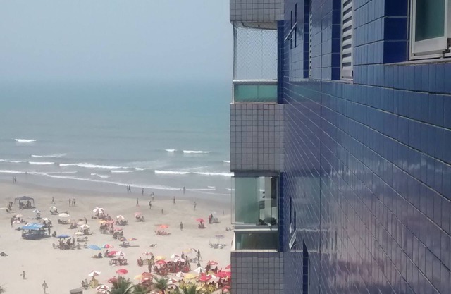 Apartment located in a privileged local area.