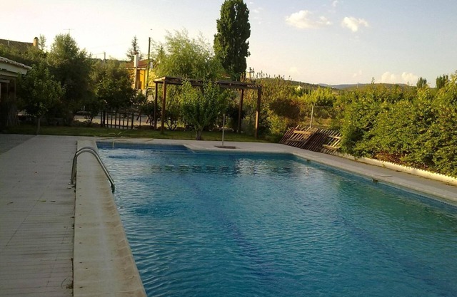 Apartment 'Noguericas 3' with Shared Pool, Wi-Fi and Air Conditioning