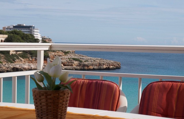 Apartment on the seafront