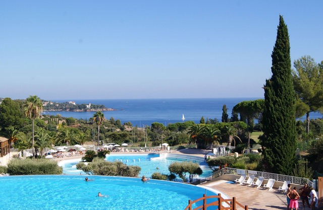 Apartment overlooking the sea and golf course at Cap Esterel Saint Raphaël