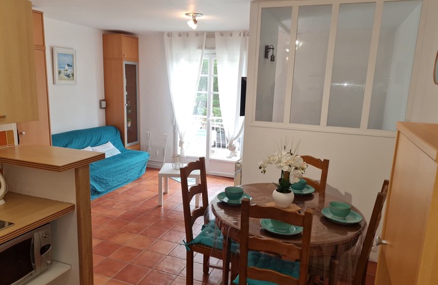 Apartment sables d'or les pins