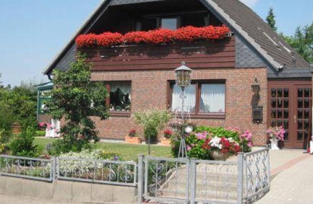 Apartment Uslar - apartment / apartment, shower, toilet, 2 bedrooms