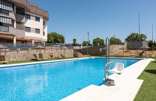 Apartment 'Vivienda Para Descansar' with Shared Pool, Wi-Fi and Air Conditioning