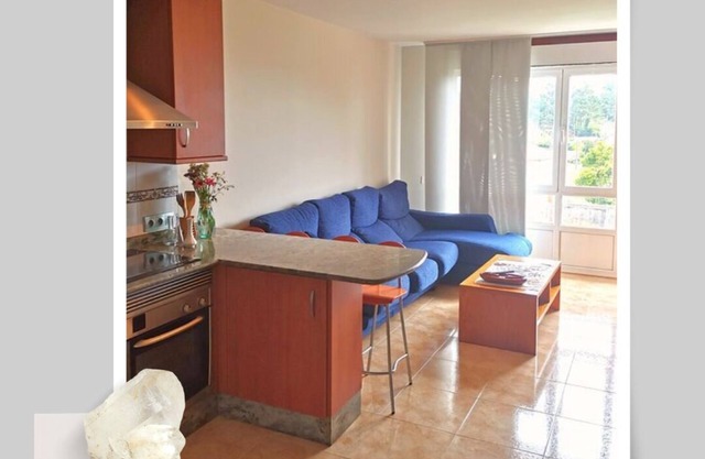 Apartment with 2 double bedrooms (4 persons), 1 bathroom at 400 meters from the beach
