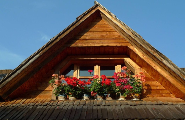 Apartment with a terrace view of the beautiful wine valley