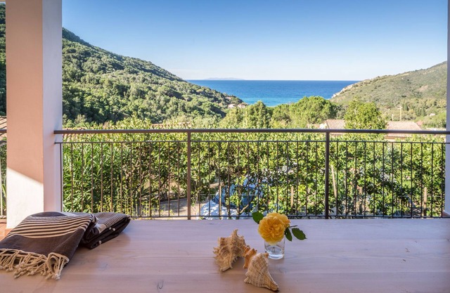 Apartment with dream view terrace!