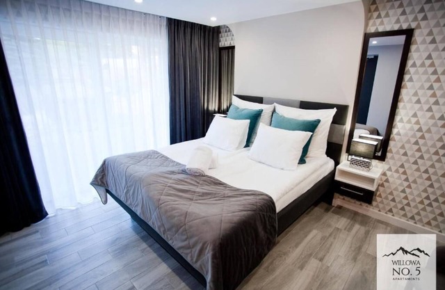 Apartment with Garden View - Willowa NO. 5 APARTAMENTS
