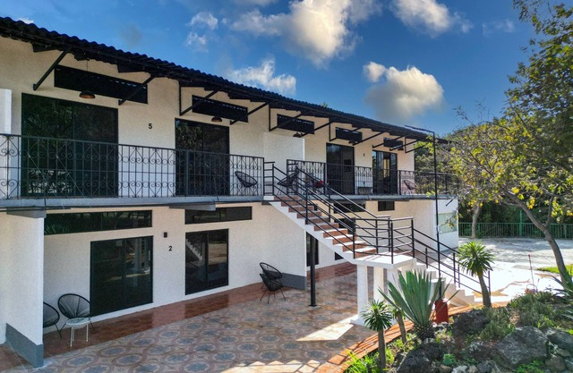 Apartment with Heated Pool with Solar Panels in Tepoztlán