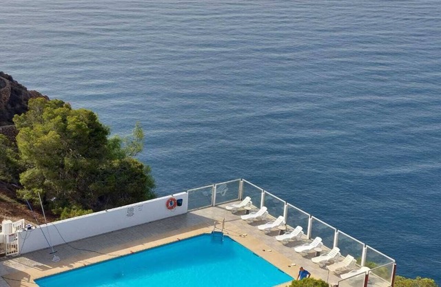 Apartment with sea view