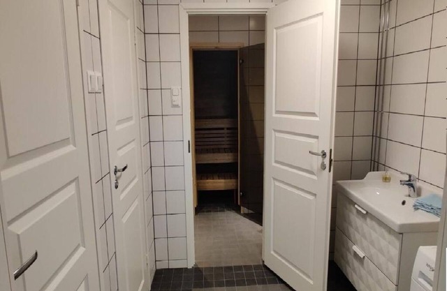 Apartments, 4 rooms + Sauna!