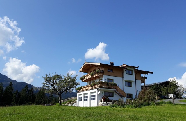 Apartments Alpenblick - vacation apartments with 360° panoramic views in a quiet location