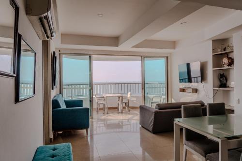 Apartments In front of the Beach