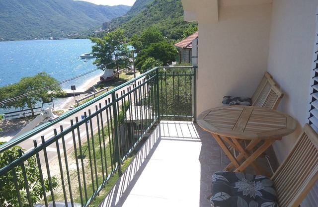 Apartments Villa Radovic