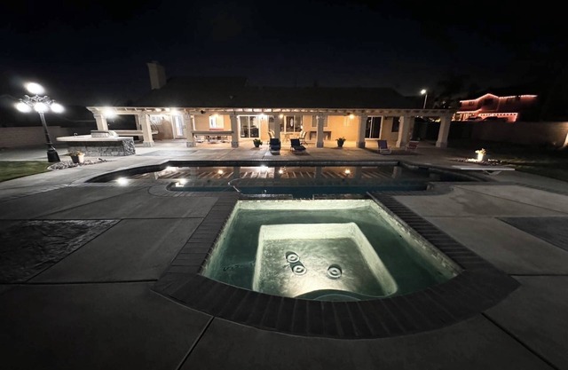 Appaloosa Ranch Retreat , Spacious, Sparkling Pool
