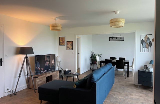 Appartement Calme et Ensoleillé Refait à Neuf, à 7 km du Mont Saint-michel