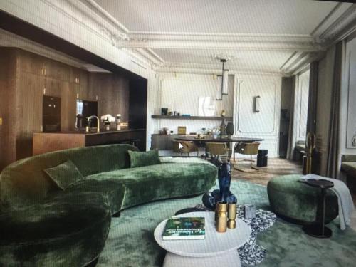 APPARTEMENT PLACE VENDÔME PARIS 1er RIVE DROITE