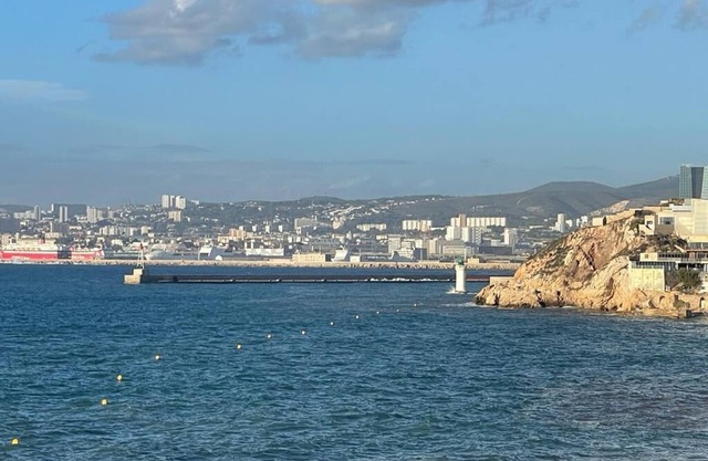 Appartement Proche du Terminal de Croisière et de la Gare Maritime