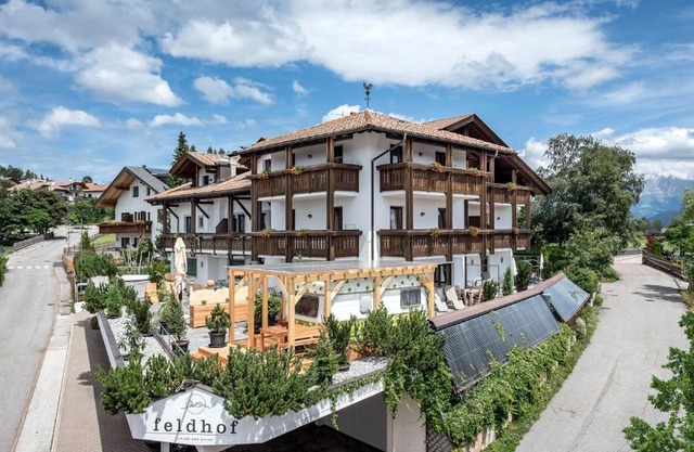 Apparthotel Feldhof - Living and Bistro