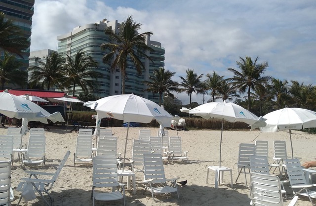 Apt 2 Sleeps Jardim São Lourenço / Itaguaré 6 adults 2 children + Beach Kit