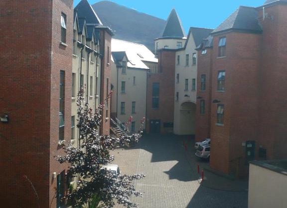 Apt 7A Waterfoot Apartment