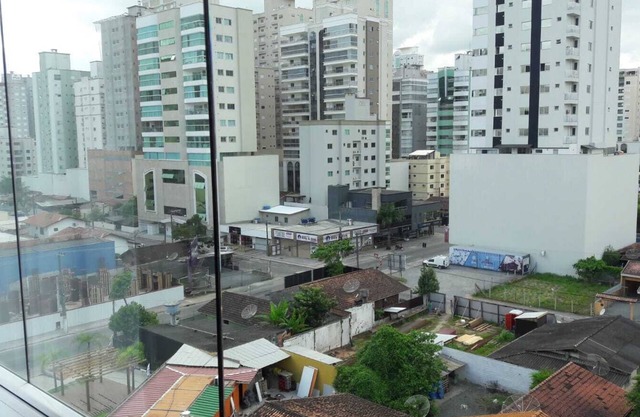 Apt in ITAPEMA, Meia Praia, 8 people, 3 garages