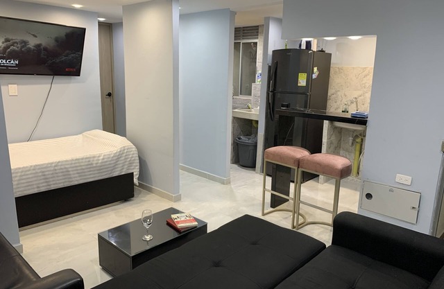 Apt new Superfurnished 2tv 4 Beds.