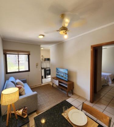 Apto 237 super bem localizado