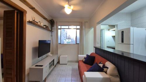 Apto a 5min da praia da Pompeia