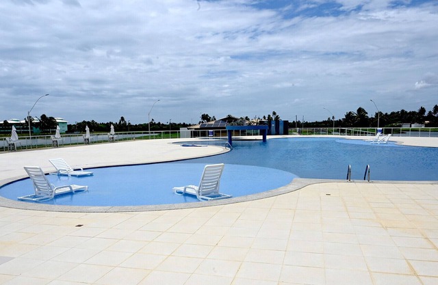 Apto com Wi-Fi, piscina e lazer em Estância/SE