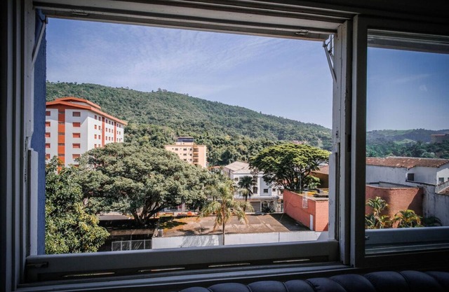 Apto com WiFi no centro de Águas De Lindóia/SP